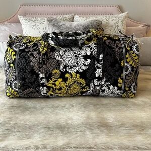 VERA BRADLEY Baroque 2010 XL Duffle Bag Yellow Black Y2K Travel Quilted Gray